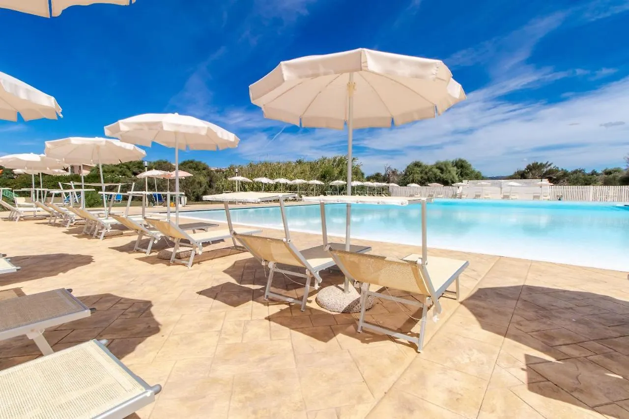 Mimose Beach Village Badesi 4*,