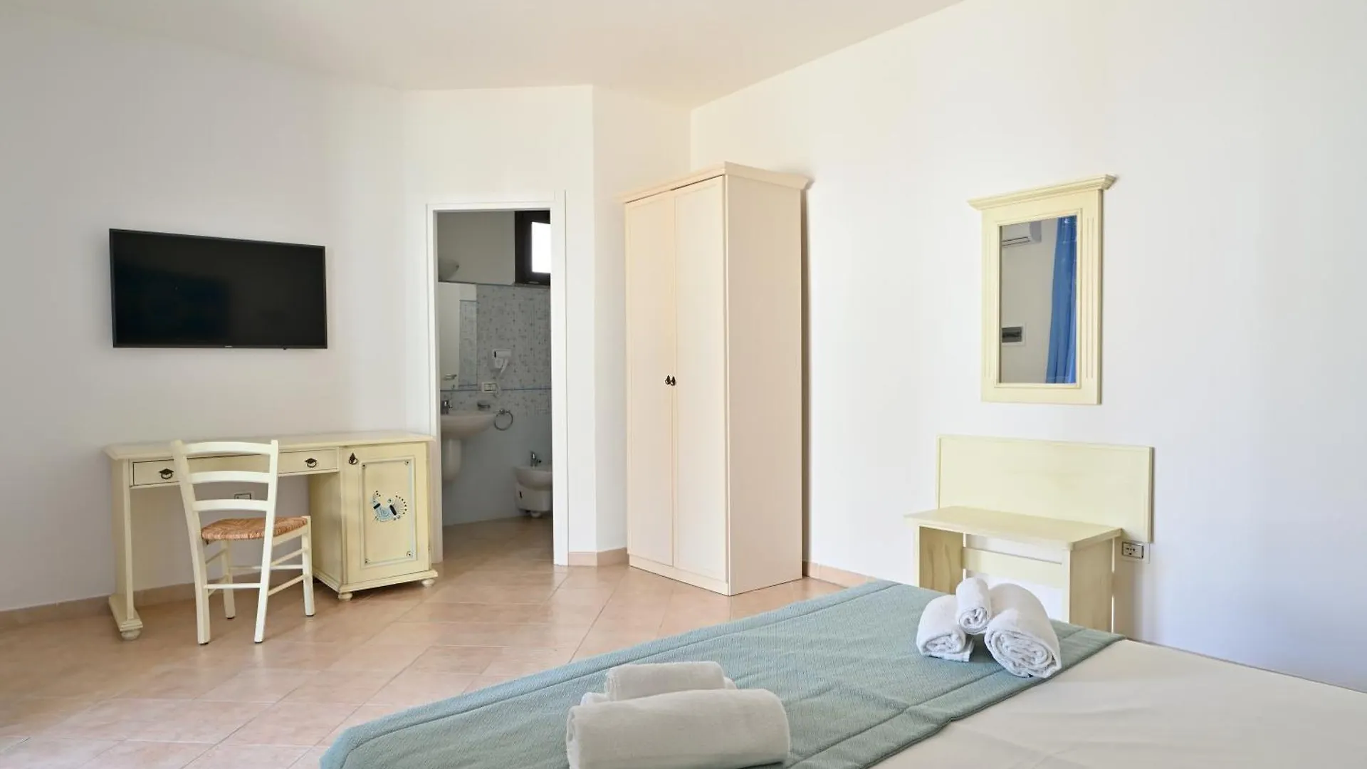 Mimose Beach Village Badesi Italy